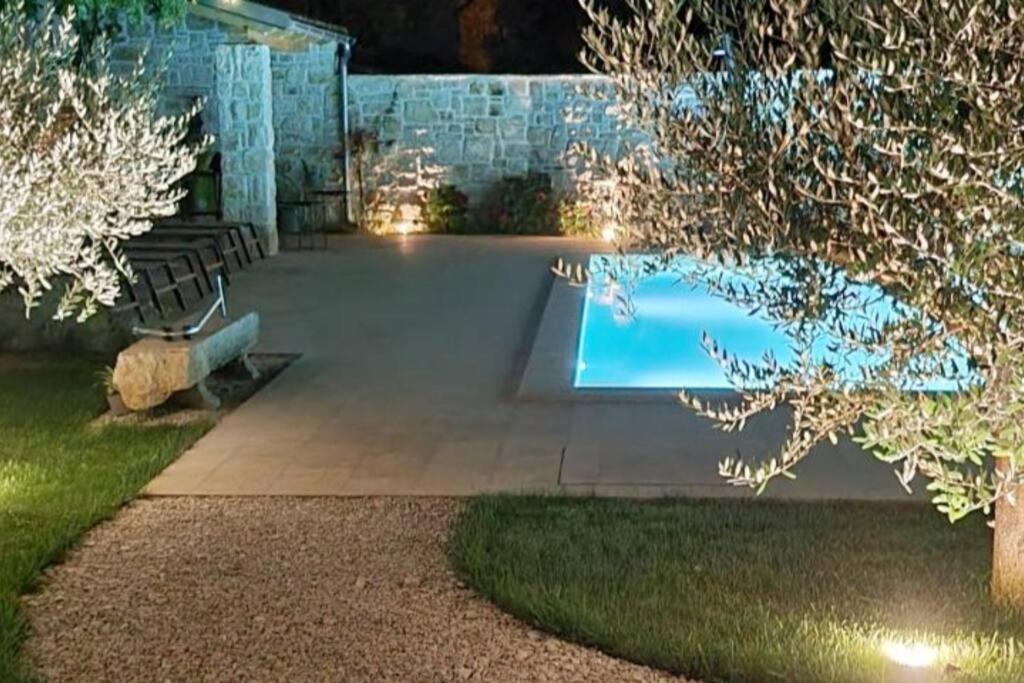 Casa Rustica Lägenhet Buici  Exteriör bild
