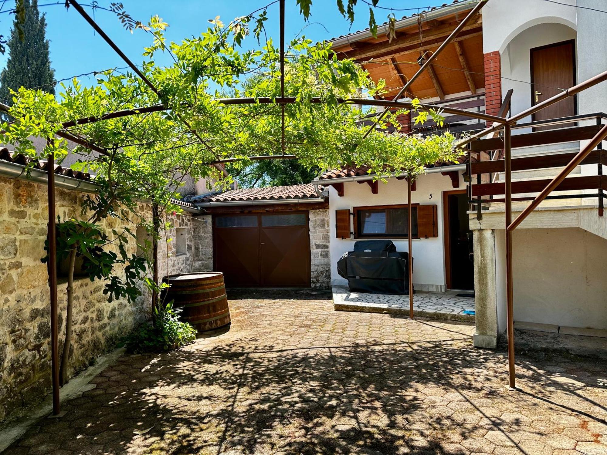 Casa Rustica Lägenhet Buici  Exteriör bild